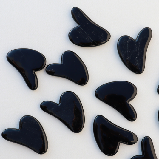 Gua sha Corazón 100% de obsidiana